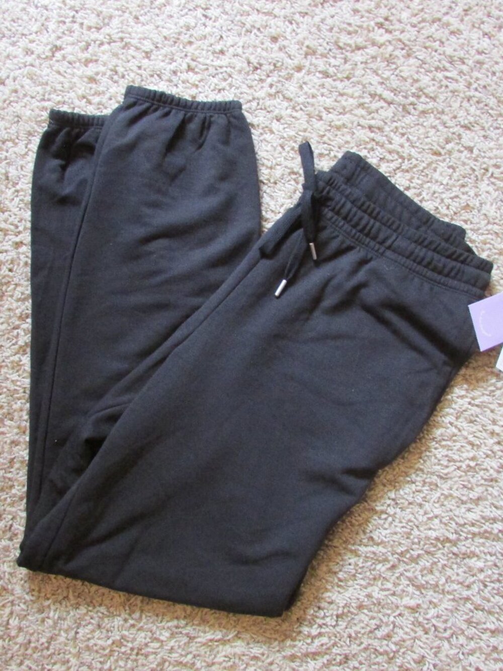 NWT Joyspun Small 4/6 Black Fleece Joggers Pull On Soft Elastic Cuffs Pockets